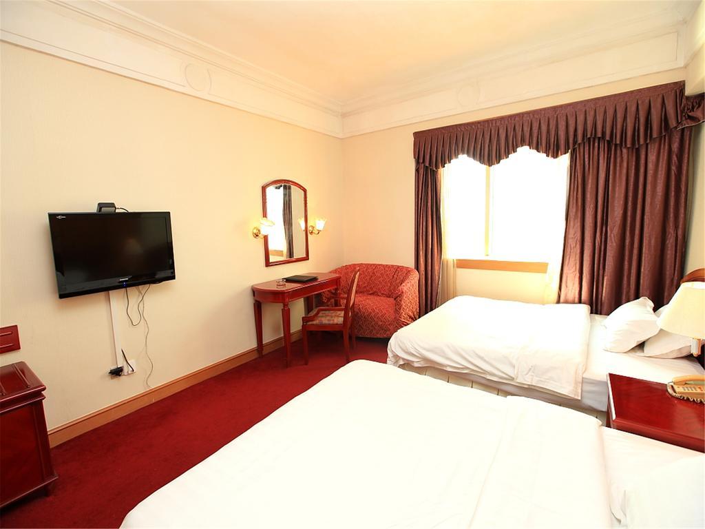 Gardford International Hotel Guangzhou Buitenkant foto