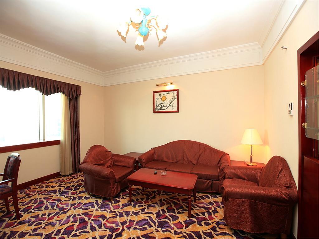 Gardford International Hotel Guangzhou Buitenkant foto
